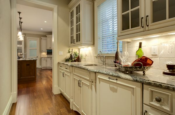 Butlers Pantry Installation in Greenville